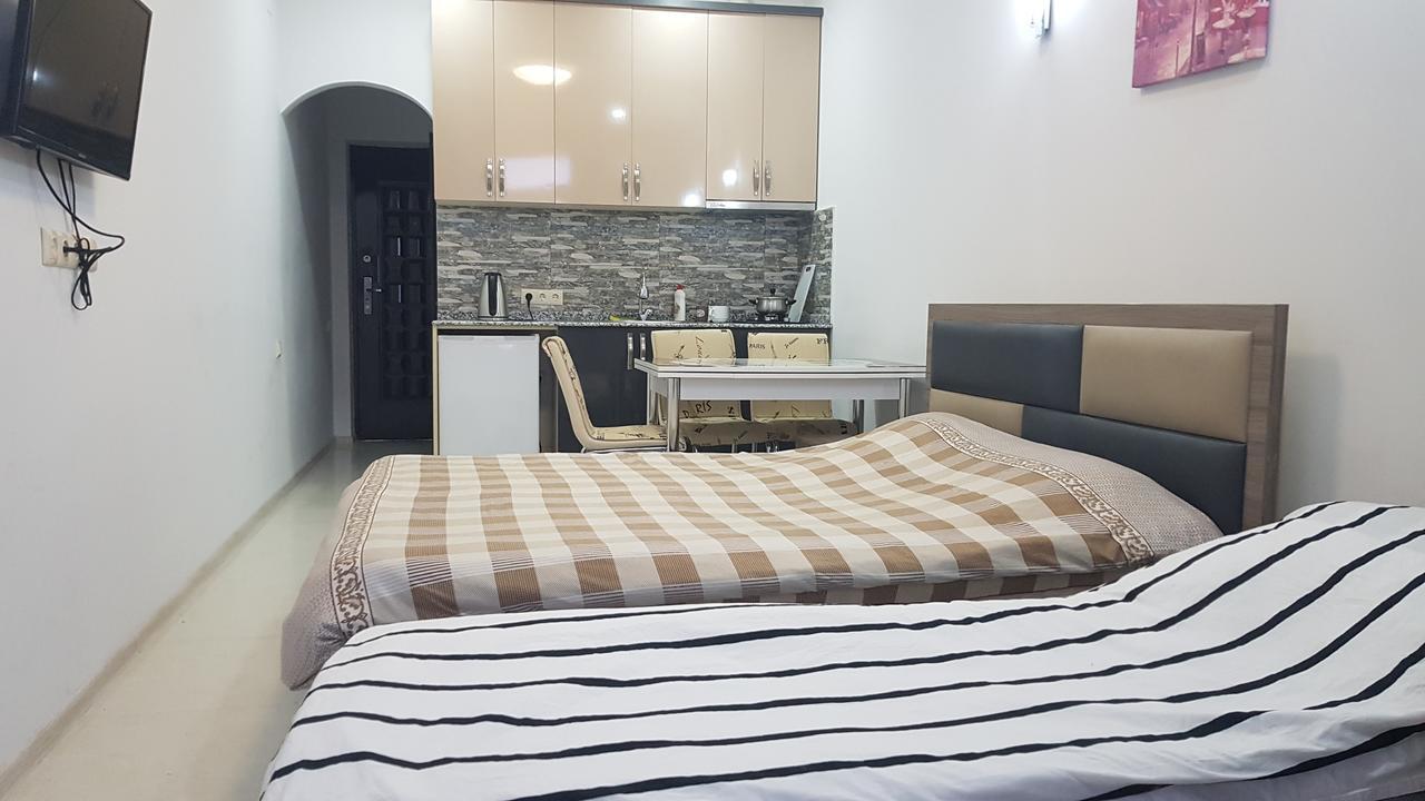 Apartment In Front Of Mcdonald'S Батуми Экстерьер фото